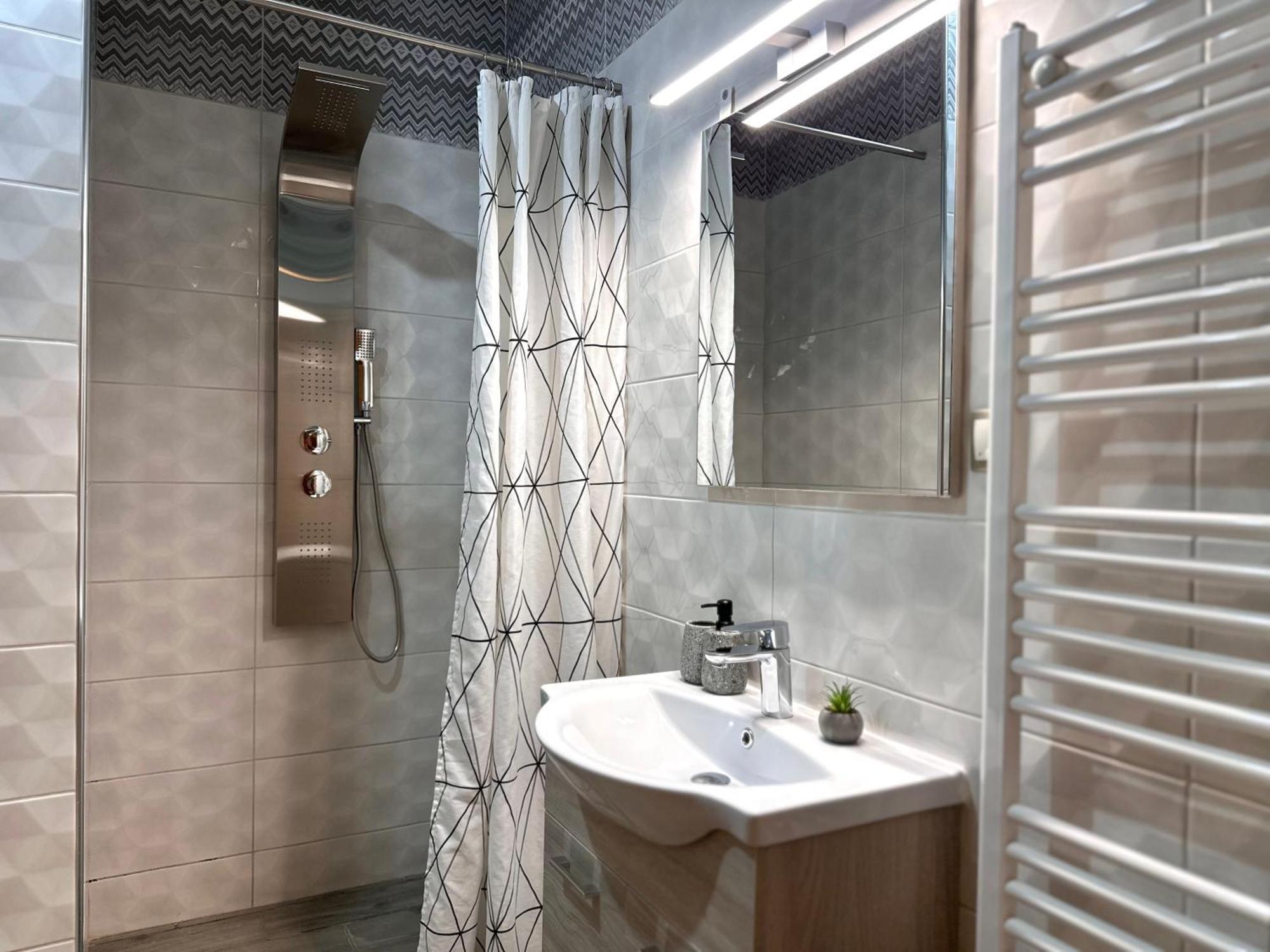 Εmerald Luxury Suite Thessaloníki Eksteriør billede